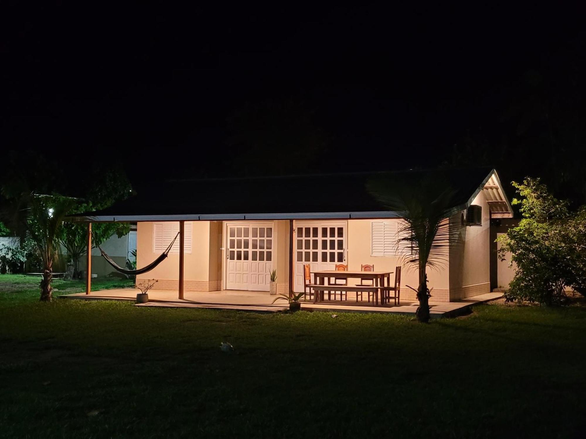 Casa Bouganville Apto Triplo Novo Airao Exterior photo
